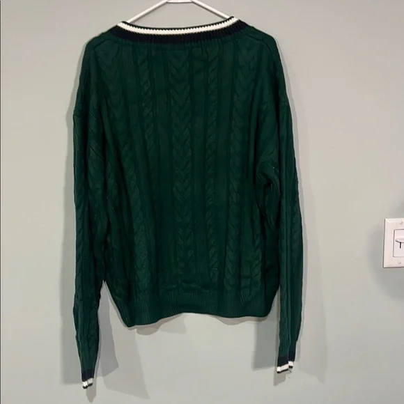 EDIKTED Green V-Neck Cable Knit Sweater - Picture 3 of 7